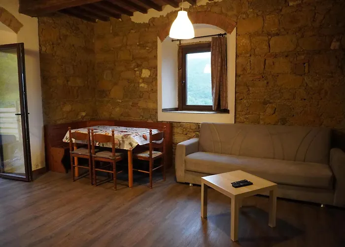 In Tuscan 利沃诺